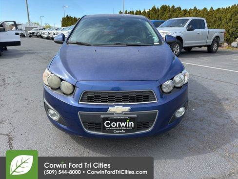 Used 2013 Chevrolet Sonic LTZ image 2
