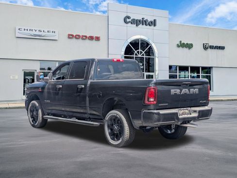 New 2026 RAM 2500 Big Horn AWD/4WD image 5