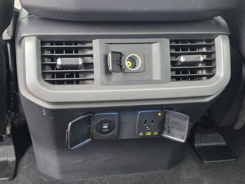 Used 2024 Ford F150 XLT w/ FX4 Off-Road Package image 18