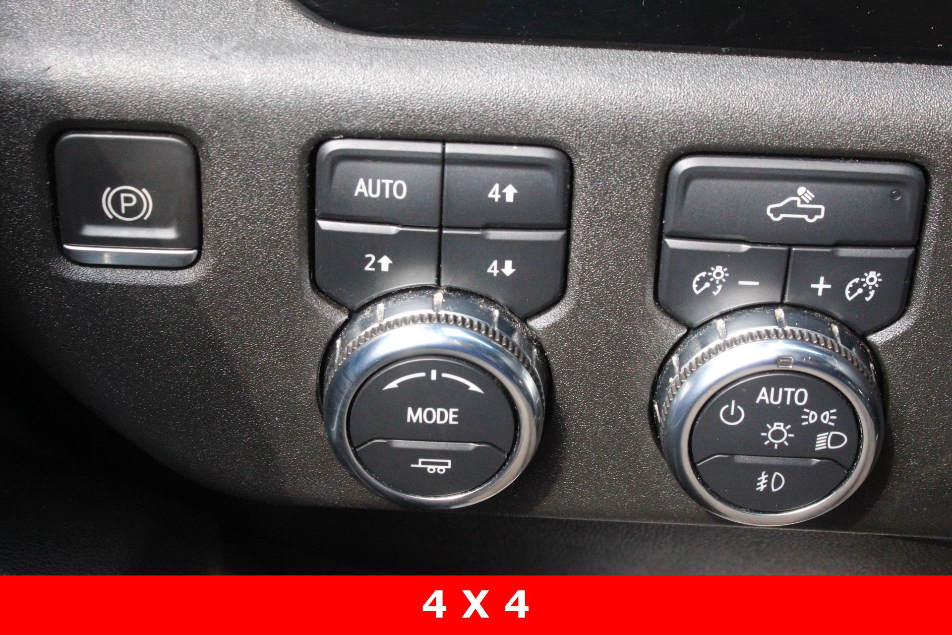 Used 2022 GMC Sierra 1500 Elevation w/ LPO, Elevation Black Package AWD/4WD image 26