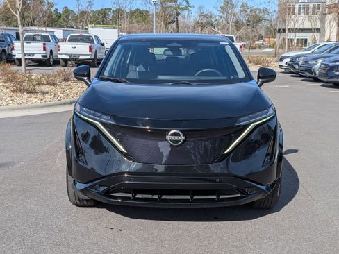 Used 2023 Nissan Ariya FWD image 8