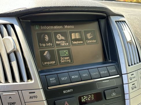 Used 2006 Lexus RX 330 AWD image 16