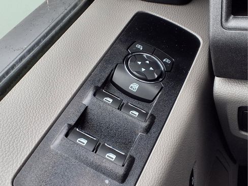 Used 2022 Ford F350 XL w/ Power Equipment Group AWD/4WD image 25