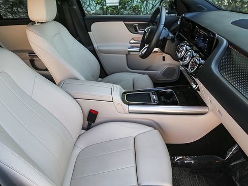 Certified 2026 Mercedes-Benz GLA 250 image 14