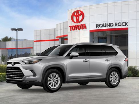 New 2026 Toyota Grand Highlander XLE image 2