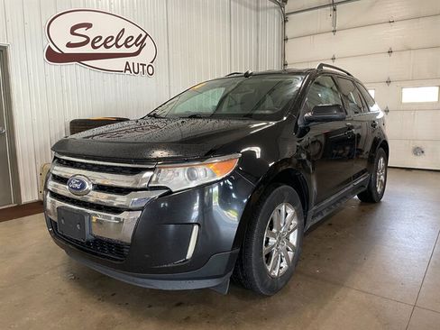 Used 2014 Ford Edge SEL w/ Driver Entry Package FWD image 2