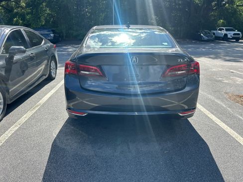 Used 2016 Acura TLX FWD image 3