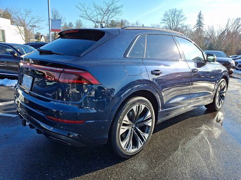 Used 2025 Audi Q8 Prestige w/ Prestige Package image 6