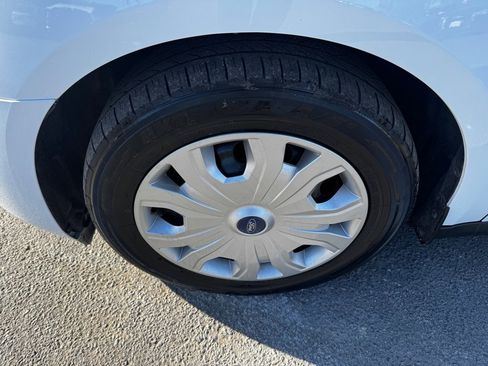 Used 2022 Ford Transit Connect XLT w/ CNG/LPG Engine Prep Package image 2