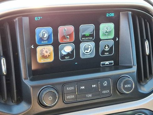 Used 2017 GMC Canyon SLE w/ SLE Convenience Package image 16