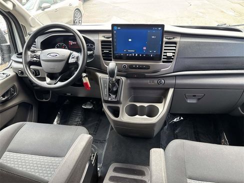 Used 2022 Ford Transit 350 XLT image 11