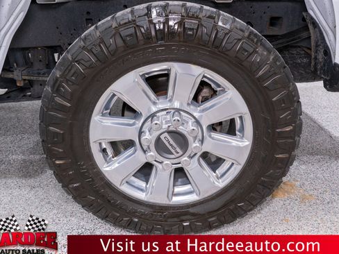 Used 2023 Ford F250 XLT w/ FX4 Off-Road Package AWD/4WD image 10