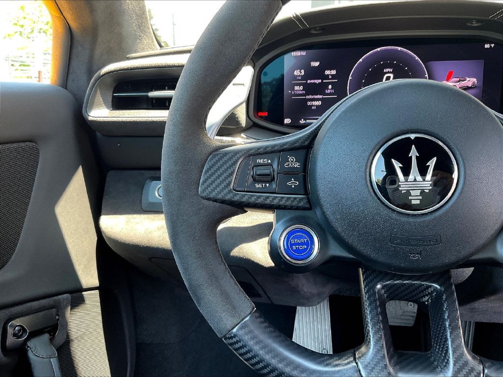 Used 2023 Maserati MC20 Coupe RWD image 10