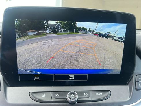 Used 2025 Chevrolet Blazer LT AWD/4WD image 59