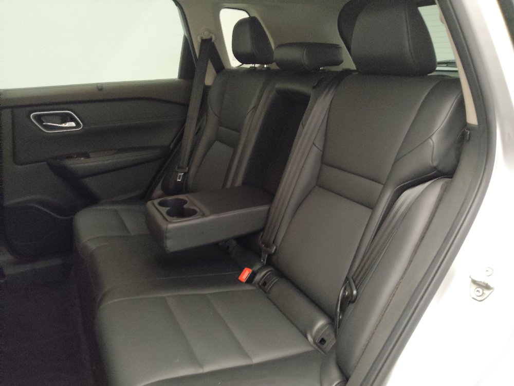 Used 2021 Nissan Rogue SV w/ Premium Package FWD image 18