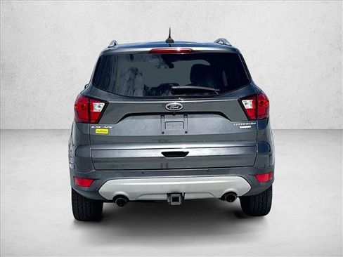Used 2019 Ford Escape Titanium FWD image 4