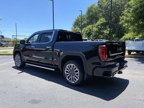 Used 2024 GMC Sierra 1500 Denali Ultimate AWD/4WD image 7