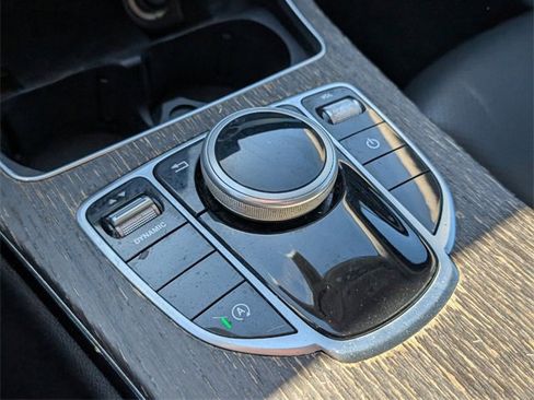 Used 2019 Mercedes-Benz C 300 Sedan image 23
