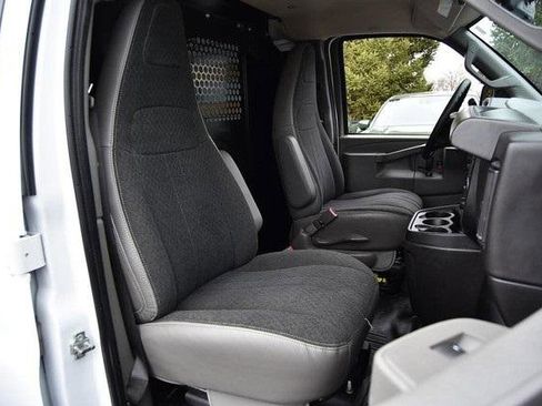 Used 2024 GMC Savana 2500 w/ Driver Convenience Package image 20