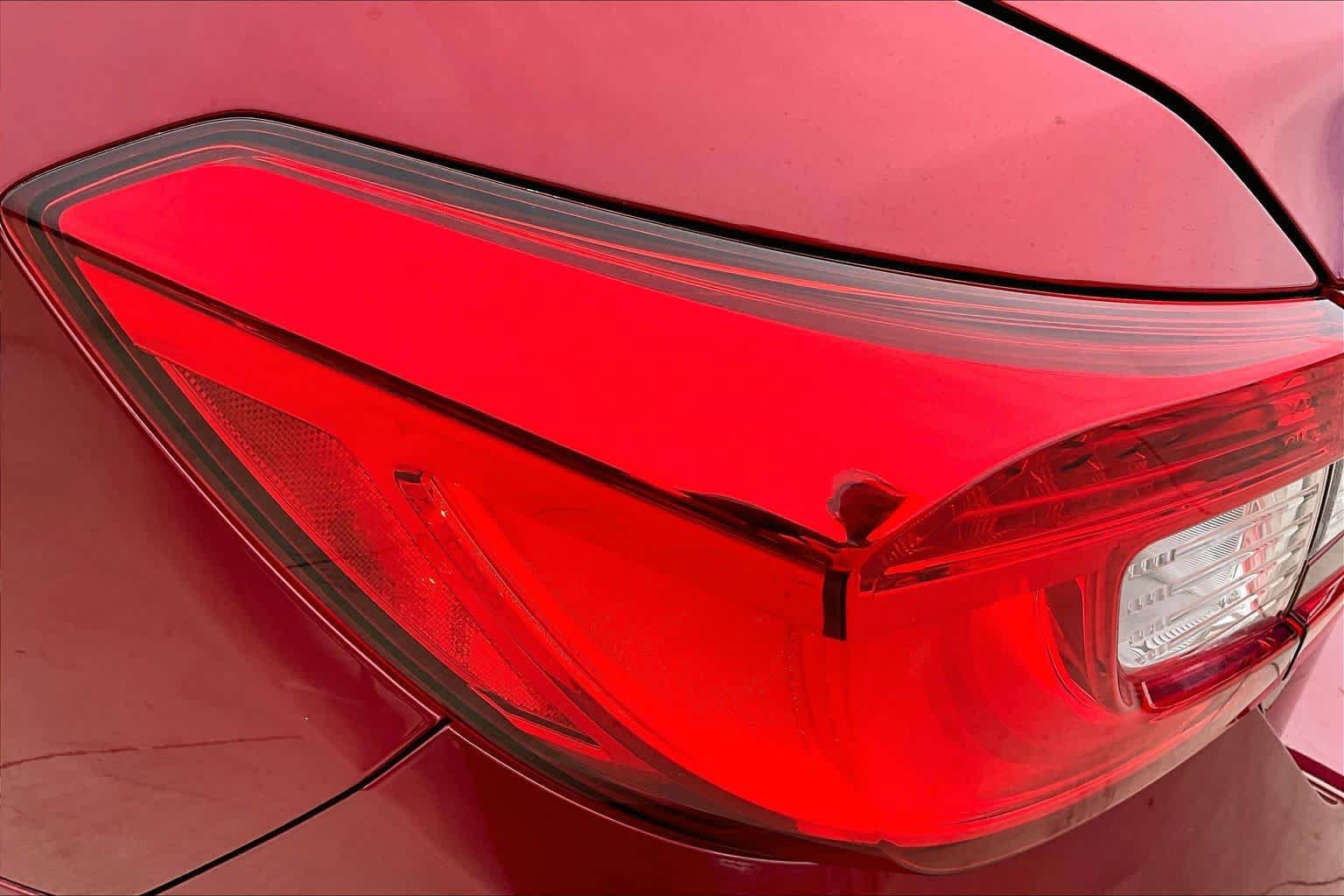 Used 2021 Honda Accord Touring image 24