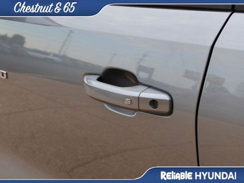 Used 2026 Chevrolet Colorado LT w/ Advanced Trailering Package AWD/4WD image 19