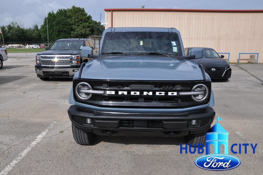 Used 2024 Ford Bronco Outer Banks AWD/4WD image 8