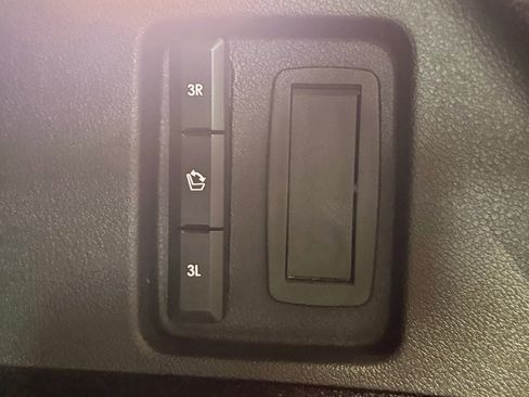 New 2026 Lincoln Aviator AWD image 38