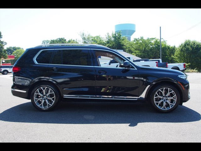 Used 2022 BMW X7 xDrive40i w/ Executive Package AWD/4WD image 6