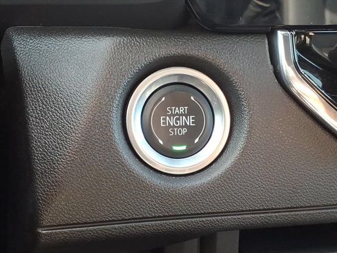 Used 2025 Chevrolet Colorado Trail Boss AWD/4WD image 27