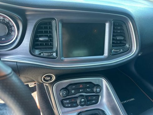 Used 2016 Dodge Challenger R/T Scat Pack RWD image 22