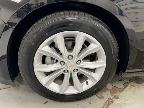 Used 2025 Chevrolet Malibu LT image 26