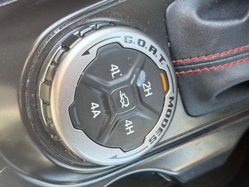 Certified 2024 Ford Bronco Heritage Edition image 17