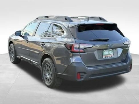 Used 2021 Subaru Outback Premium AWD/4WD image 9
