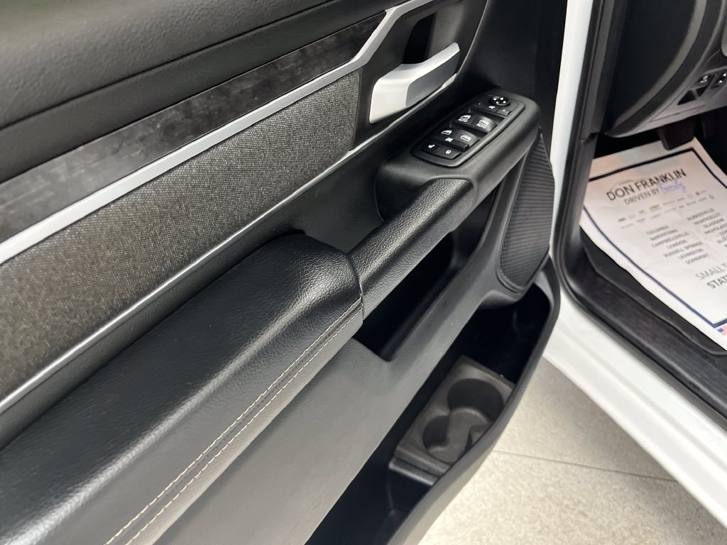 Used 2020 RAM 1500 Big Horn AWD/4WD image 10