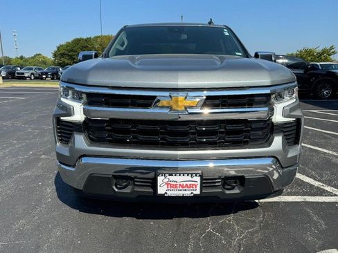 Used 2023 Chevrolet Silverado 1500 LT w/ Z71 Off-Road Package AWD/4WD image 9