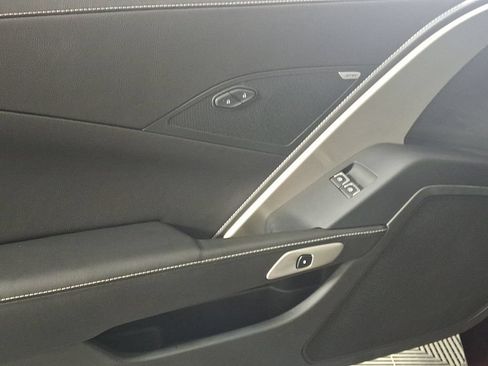 Used 2016 Chevrolet Corvette Stingray Coupe RWD image 13