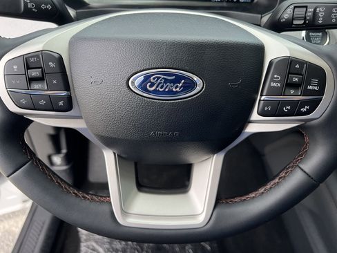 New 2026 Ford Explorer Active image 10