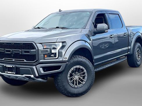 Used 2019 Ford F150 Raptor w/ Equipment Group 802A Luxury AWD/4WD image 13