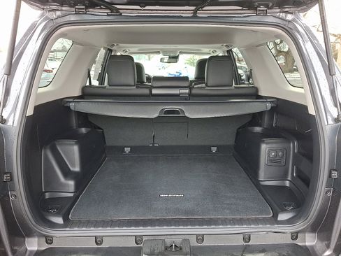 Used 2022 Toyota 4Runner SR5 Premium w/ Moonroof Package image 28