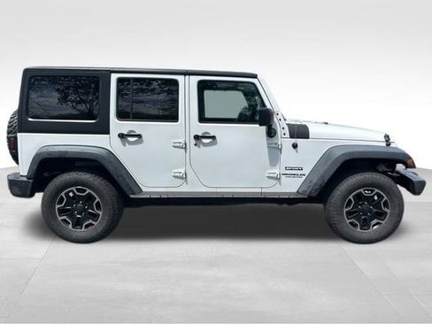Used 2017 Jeep Wrangler Unlimited Sport w/ Quick Order Package 24S AWD/4WD image 6
