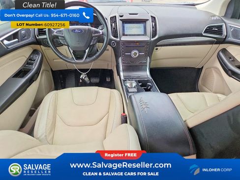 Used 2019 Ford Edge Titanium FWD image 11