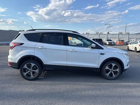 Used 2018 Ford Escape SEL w/ Ford Safe & Smart Package image 4