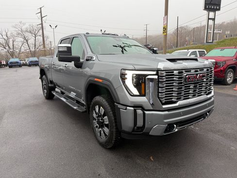 New 2026 GMC Sierra 2500 Denali image 7