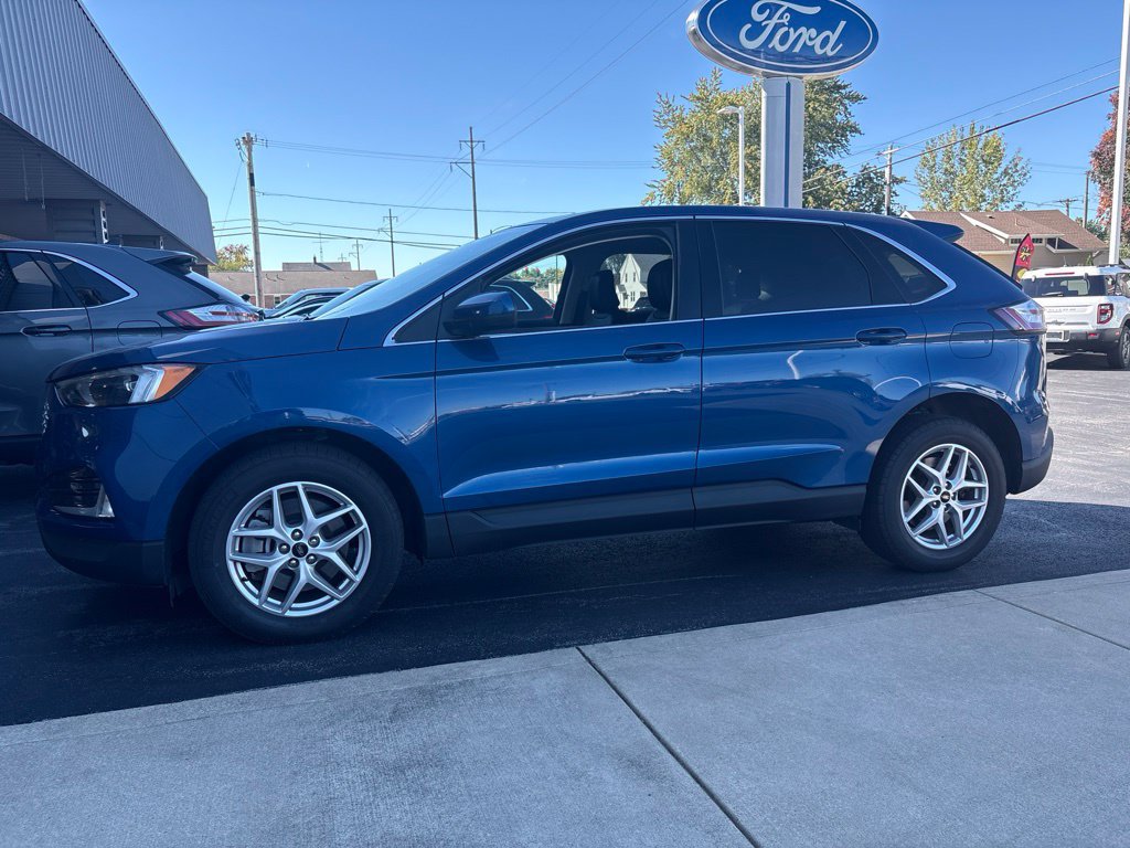 Used 2024 Ford Edge SEL w/ Convenience Package AWD/4WD image 1