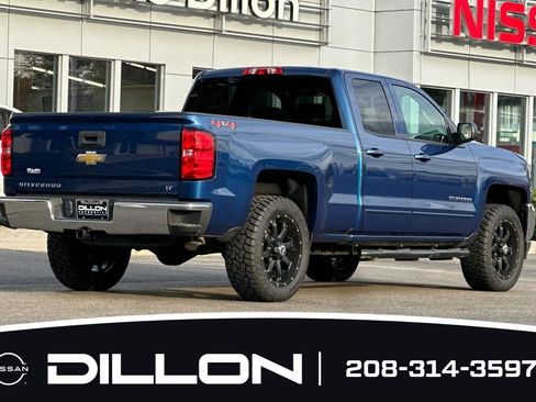 Used 2018 Chevrolet Silverado 1500 LT w/ All Star Edition AWD/4WD image 4