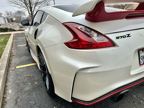 Used 2019 Nissan 370Z NISMO image 37