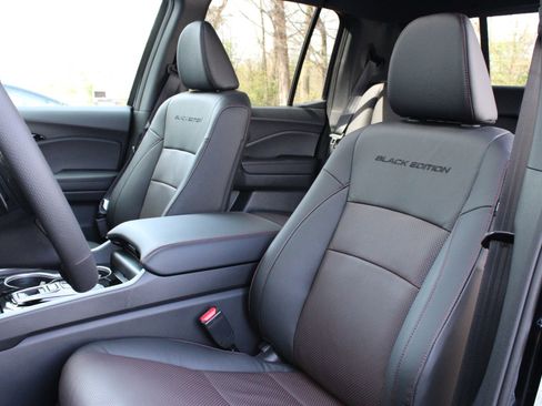 New 2026 Honda Ridgeline Black Edition image 14