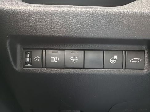 Used 2019 Toyota RAV4 XLE Premium w/ Cold Weather Package AWD/4WD image 22
