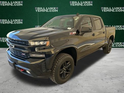Used 2020 Chevrolet Silverado 1500 LT Trail Boss image 3