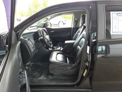 Used 2021 Chevrolet Colorado Z71 w/ Z71 Midnight Edition AWD/4WD image 20